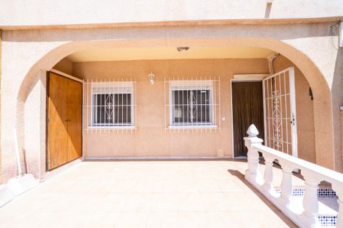 Rækkehus i La Marina, Alicante, La Marina - € 129.950 | Ref: 6161 - foto 4